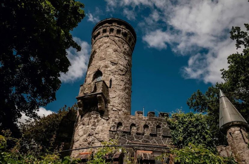 Burg Henneberg, Hamburg, Germany, Germany